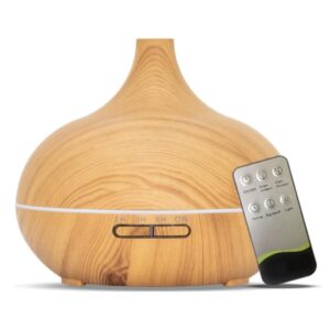 Essential Pro aroma diffuser in licht hout design, luchtbevochtiger voor aromatherapie en ontspanning.